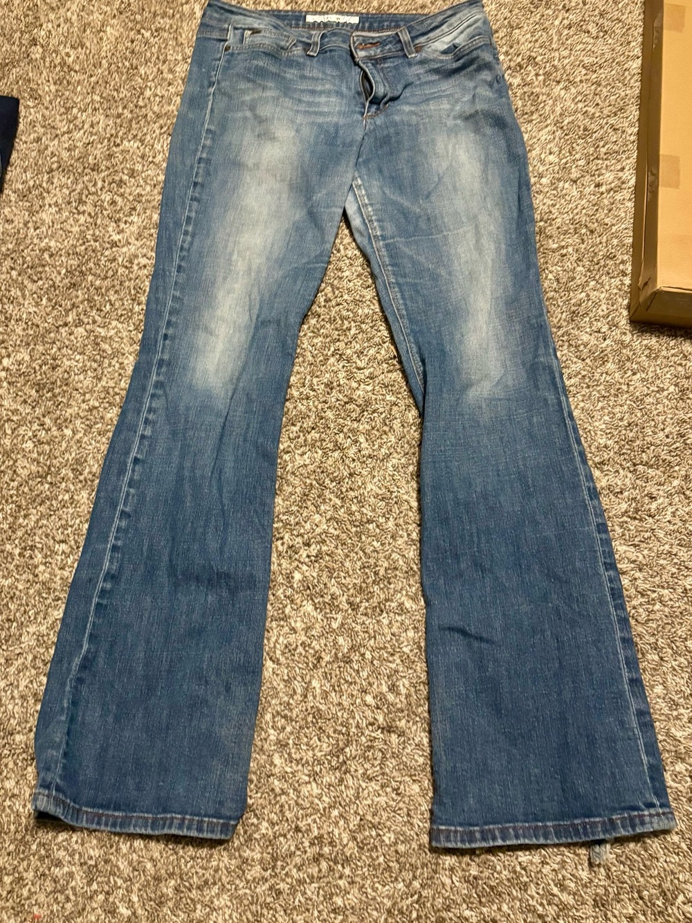 Authentic Joe’s Women’s Blue Mid-Rise Flare Jeans - Classic Mid Wash 31W